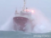 10 TOP SHIPS IN STORM INCREDIBLE VIDEO